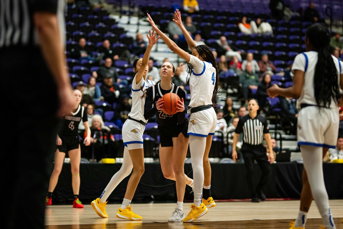 Jefferson Willamette 6A Oregon girls basketball quarterfinal 2024 Naji Saker-39